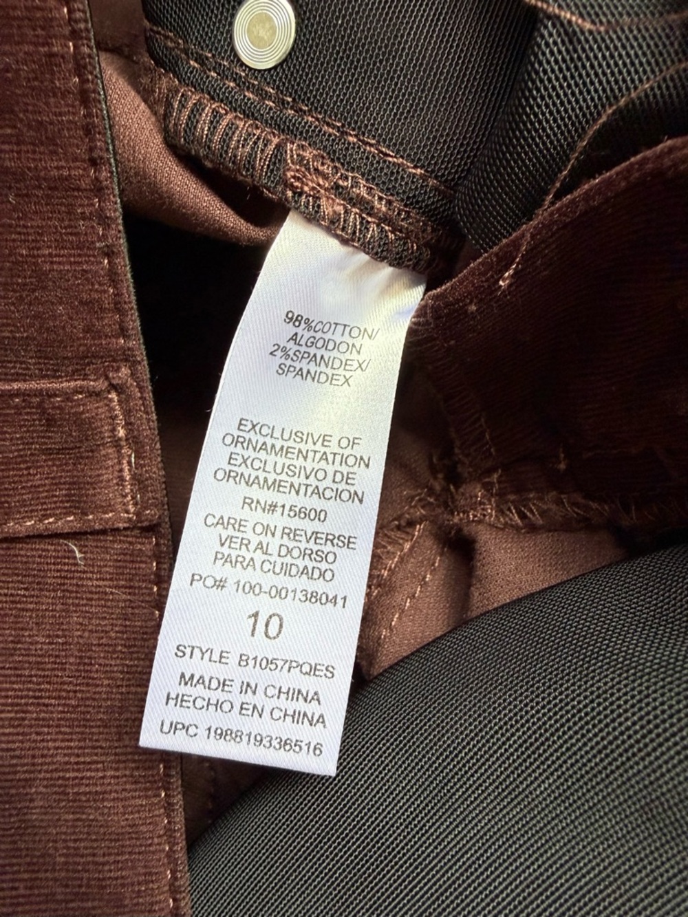 Democracy “Ab” Solution Women’s Corduroy Straight Pants in Burgundy | NWT - Picture 9 of 10